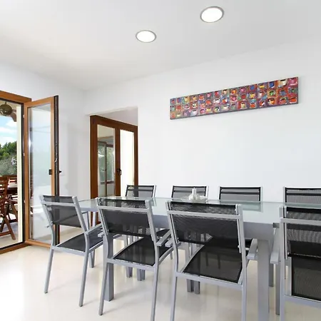 Subach Garden Villa *
